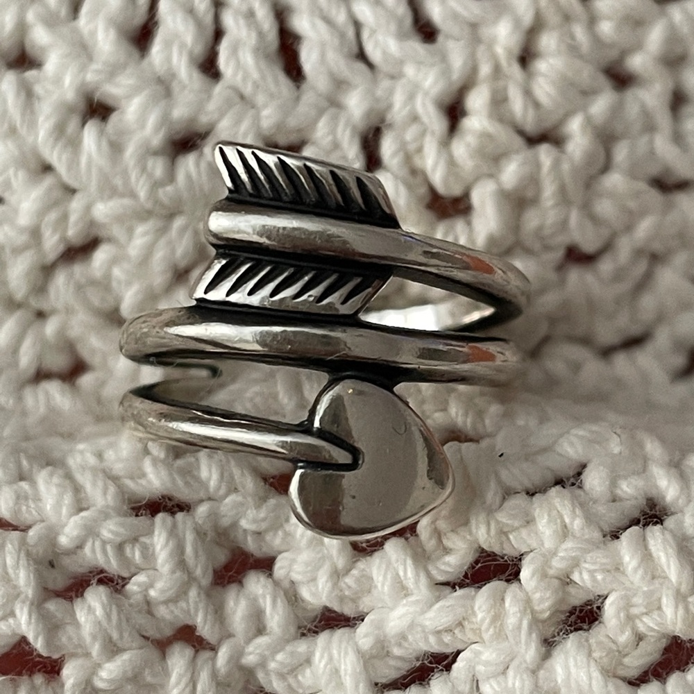 James Avery Arrow and Heart Ring size 4.5